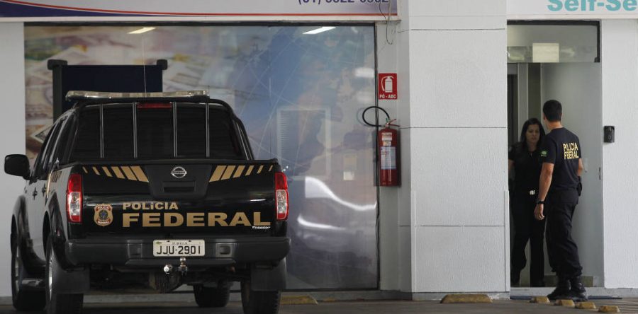 Lava Jato: política e polícia