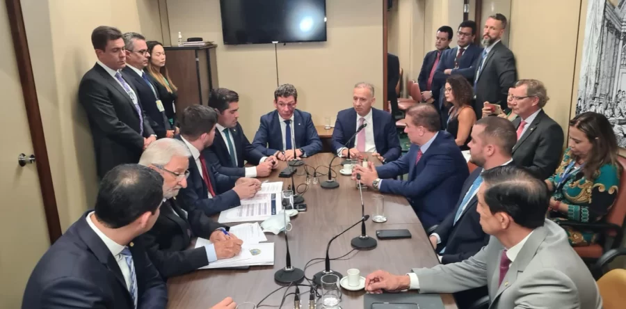 Uma reforma tributária dividida