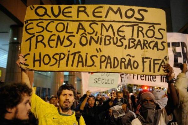 Junho, dez anos depois