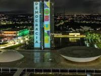 8 de janeiro, o dia que não acabou