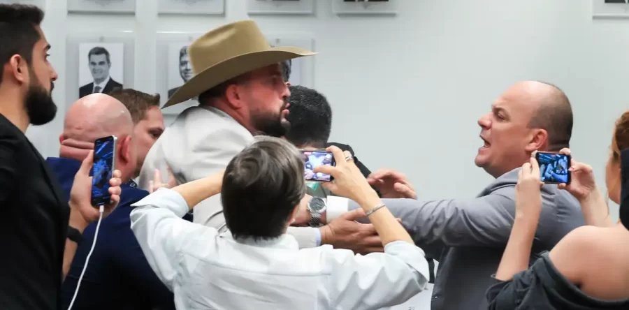 A Câmara dos Deputados e a contenção da balbúrdia