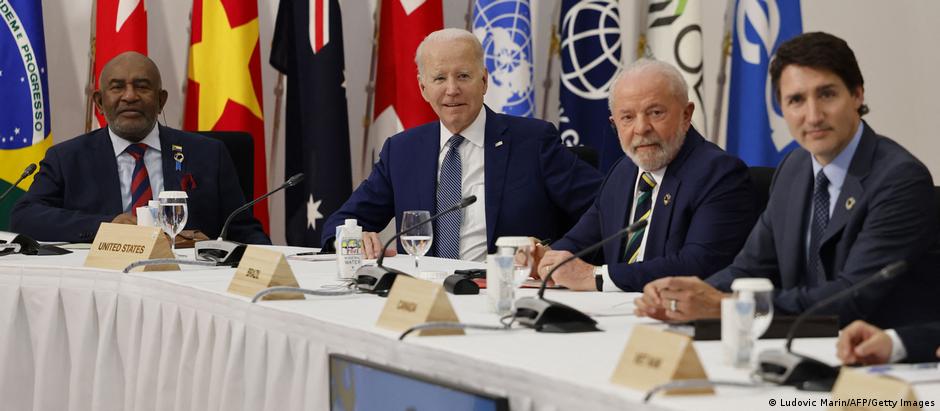 Lula viaja e o Brasil deixa de ser pária