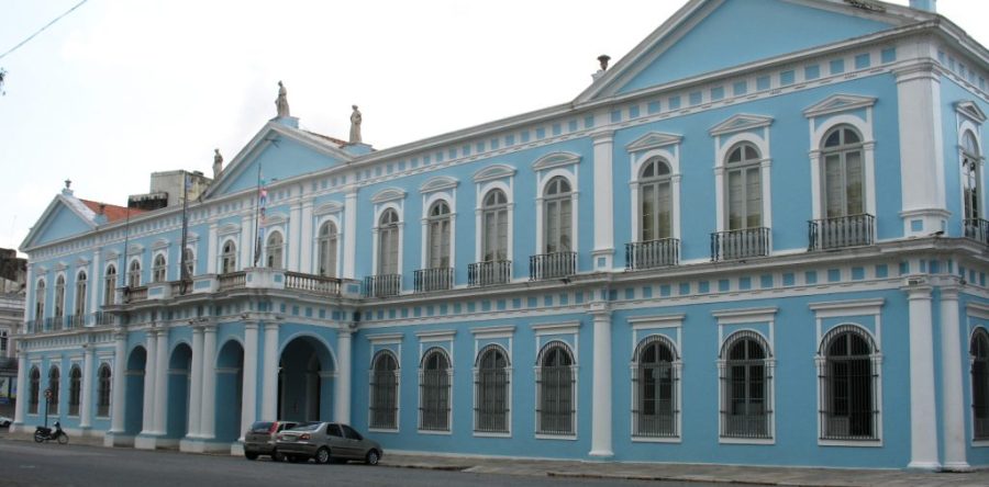 Reflexões iniciais sobre a sucessão em Belém