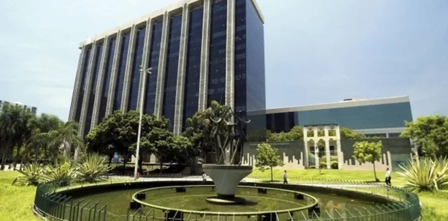 Reflexões iniciais sobre a sucessão no Rio de Janeiro