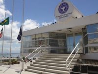 Reflexões iniciais sobre a sucessão em Salvador