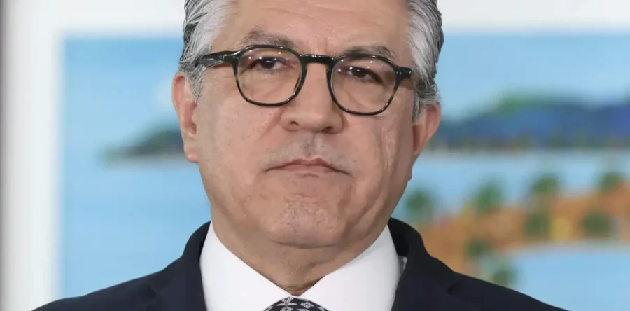 Reforma ministerial: solução ou novos problemas?