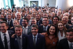 A direita em busca de um norte